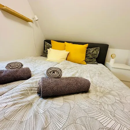 Bamboo Vendeghaz Σπίτι διακοπών *