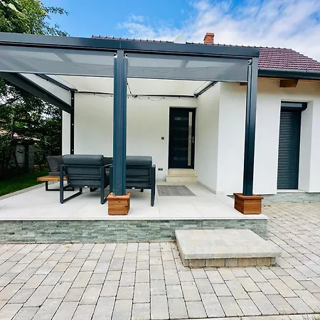 Bamboo Vendeghaz Holiday home