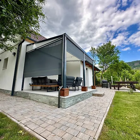 Сasa de vacaciones Bamboo *