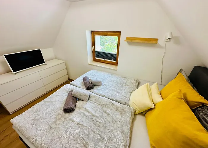 Bamboo Vendeghaz בית נופש