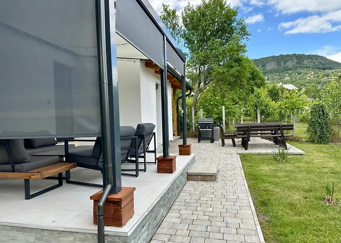 Bamboo Vendeghaz Badacsonytördemic